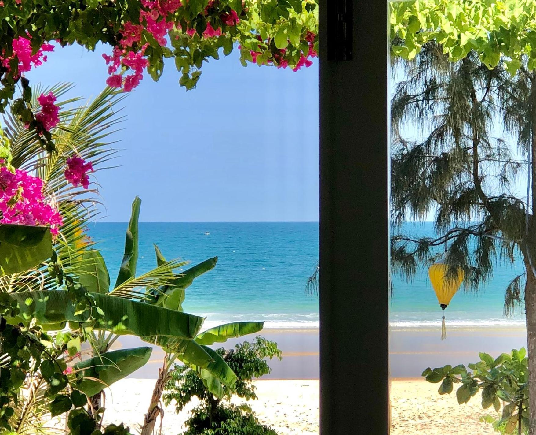 Robinson Beach Bungalow Vinh Hoa Exterior photo